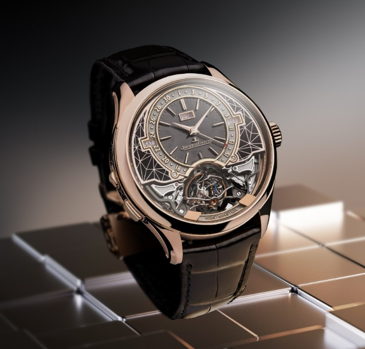 积家手表表盘有划痕怎么解决