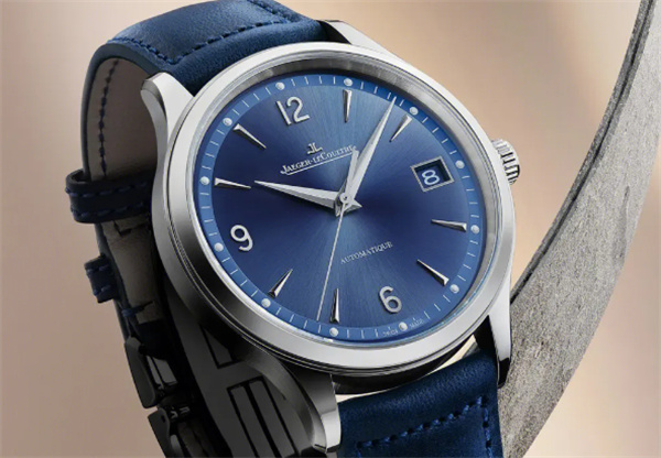 积家表盘有划痕原因是啥